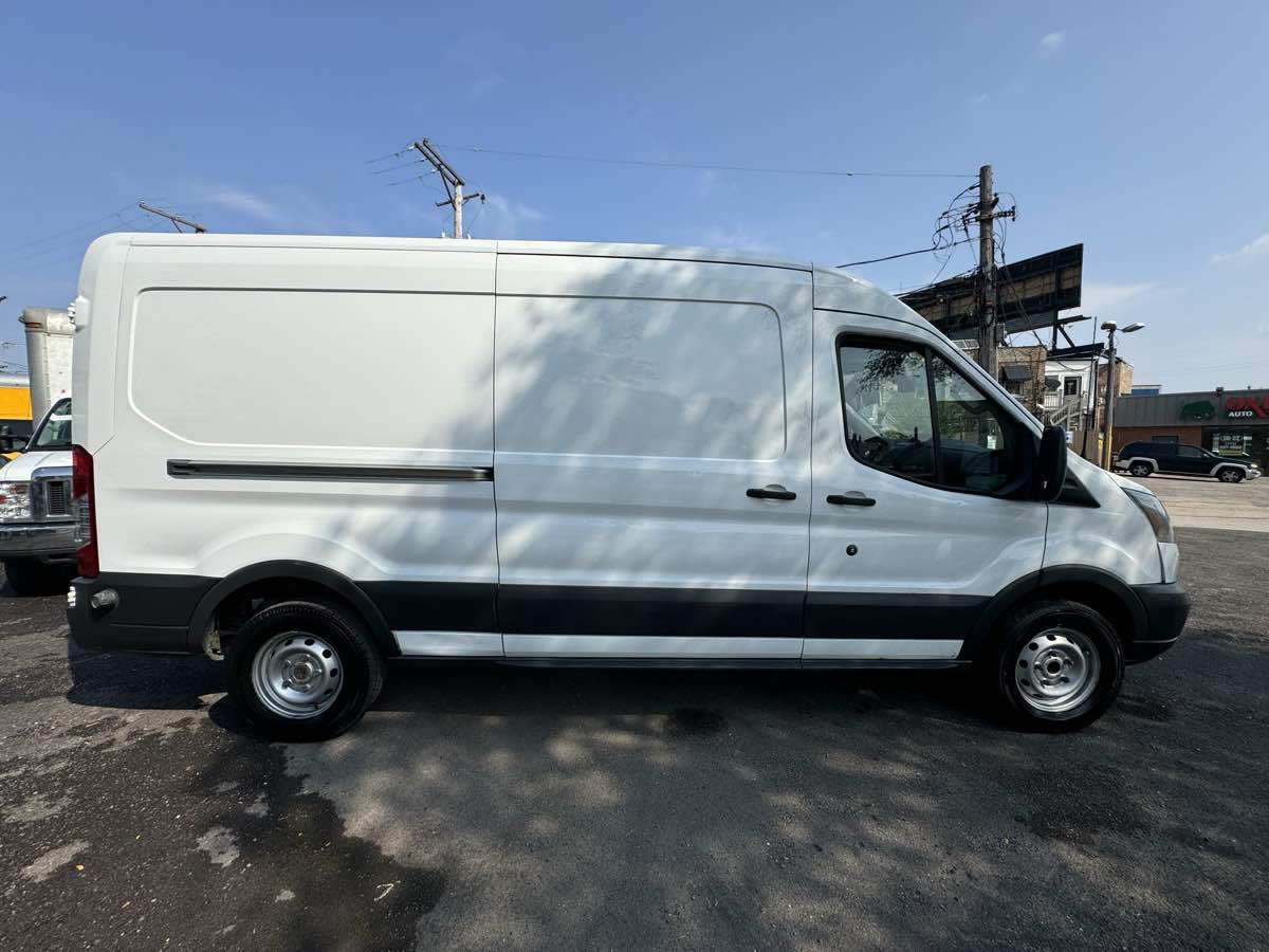 Sold 2015 Ford Transit Cargo Van T-250 Medium Roof in Chicago