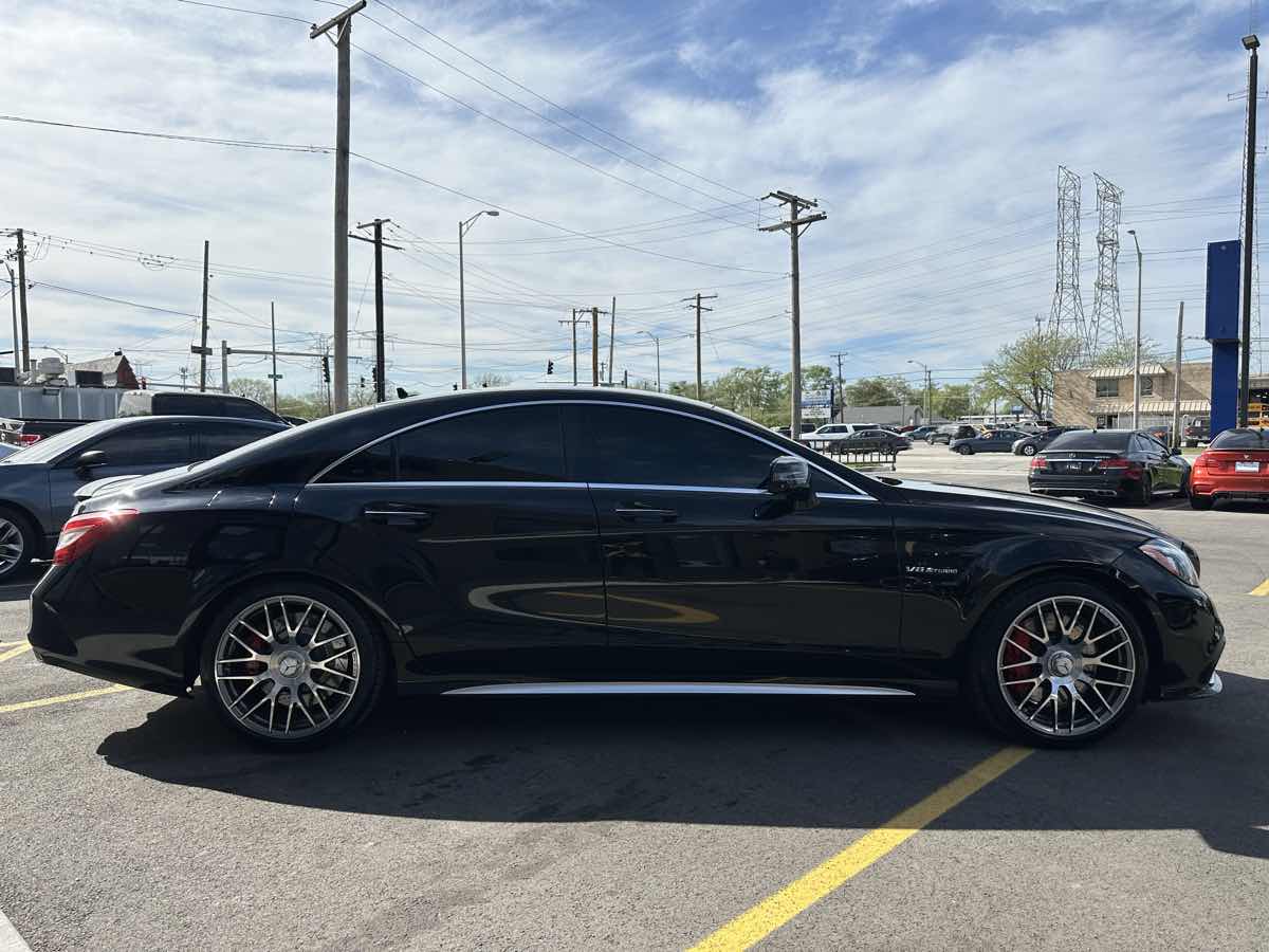 2016 Mercedes Benz CLS AMG 63 photo 4