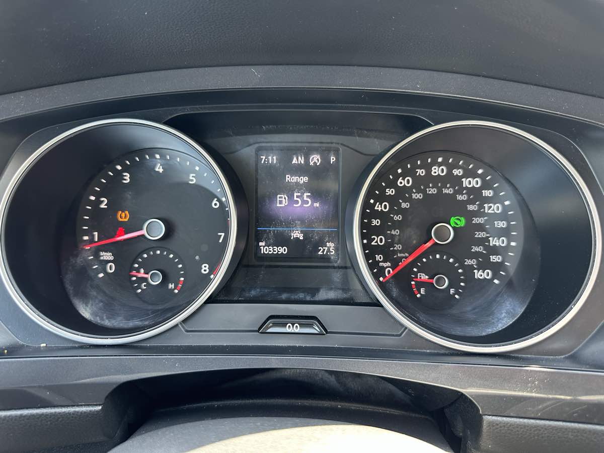 2021 Volkswagen Tiguan R-Line Black SEL photo 21