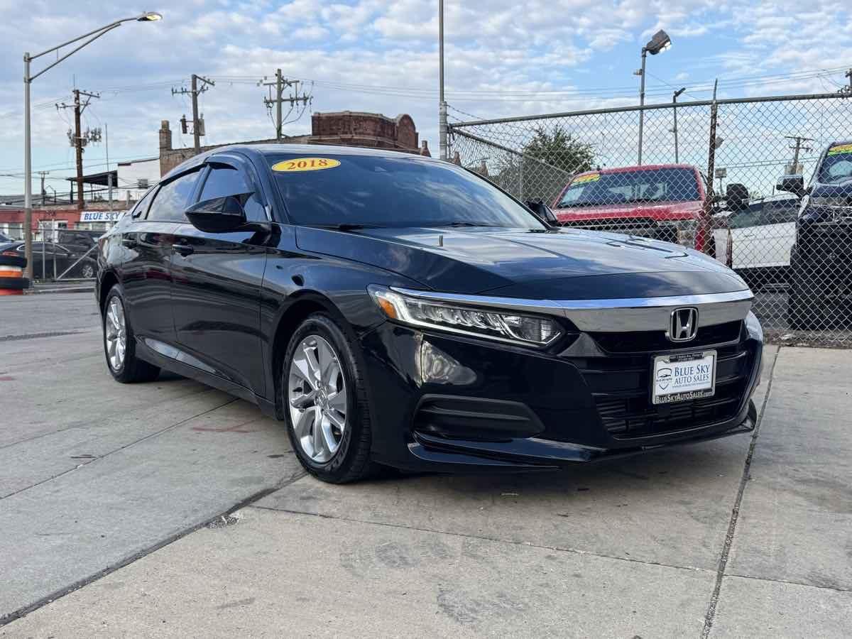 2018 Honda Accord LX 1.5T photo 4