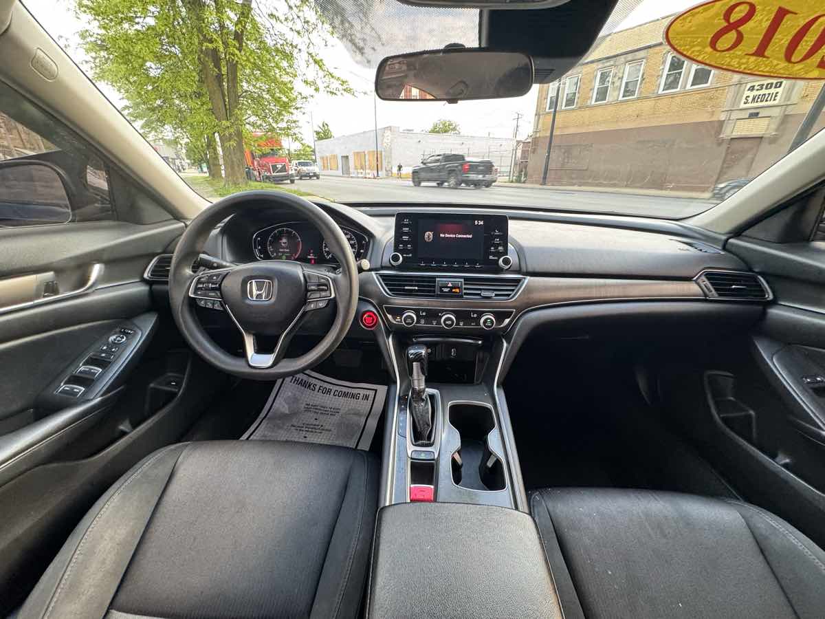 2018 Honda Accord LX 1.5T photo 14