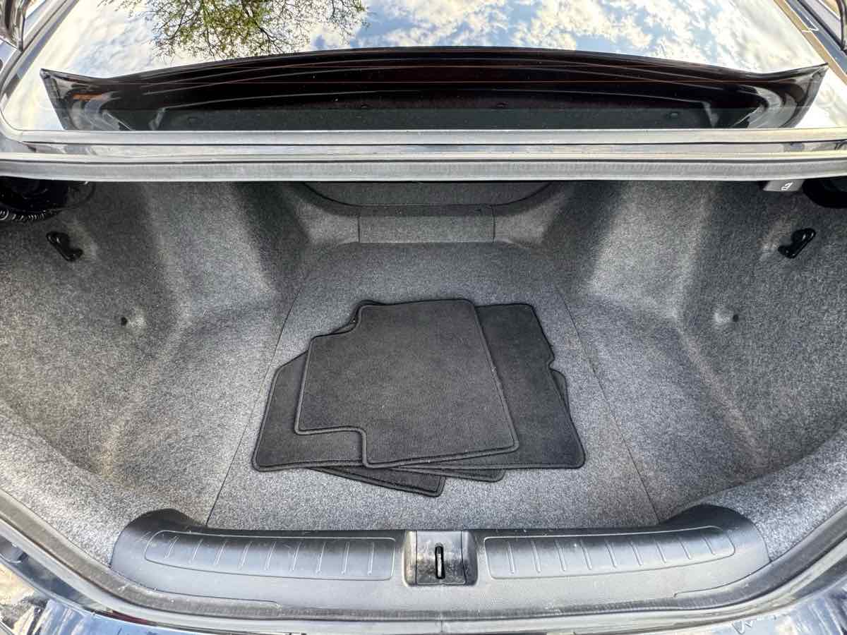 2018 Honda Accord LX 1.5T photo 20