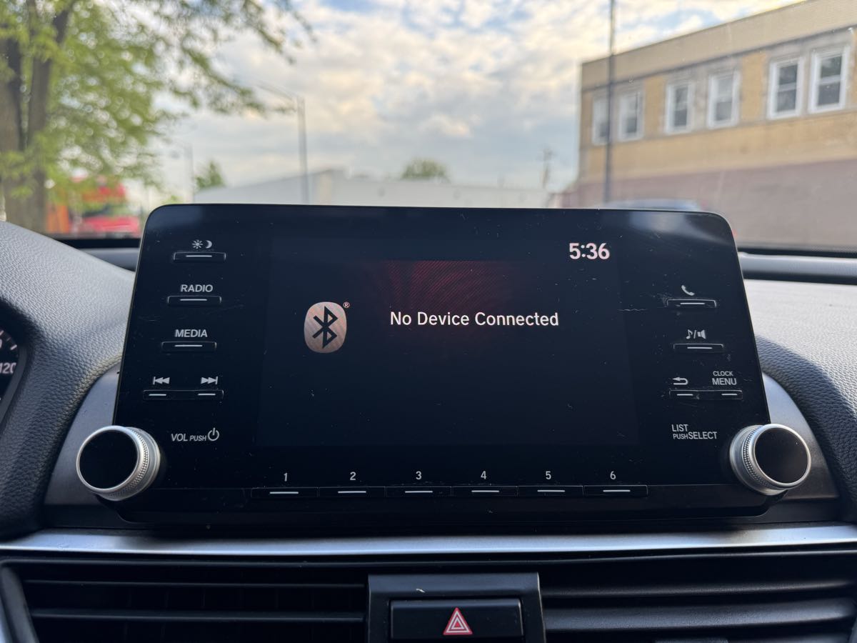 2018 Honda Accord LX 1.5T photo 30