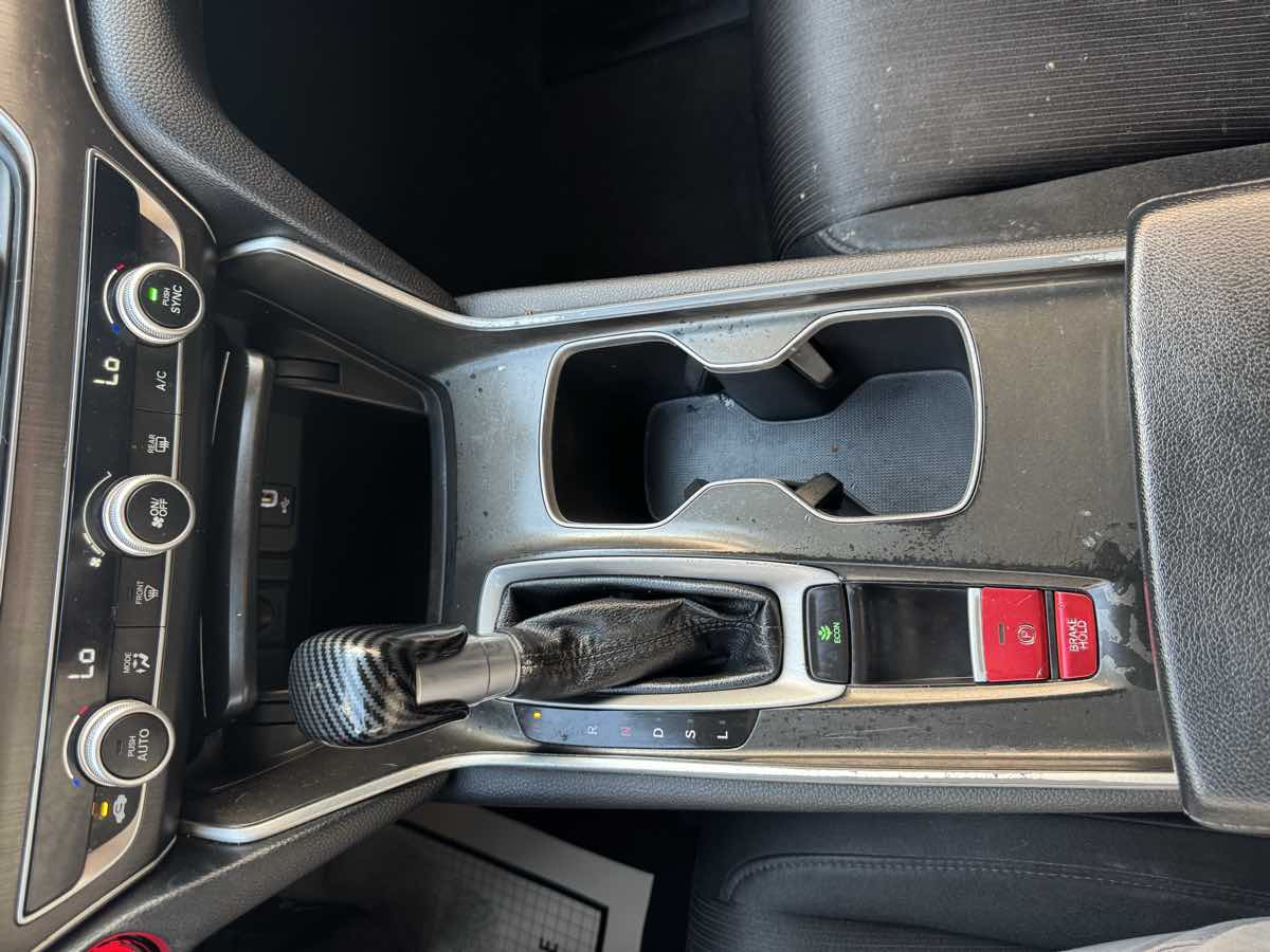 2018 Honda Accord LX 1.5T photo 36