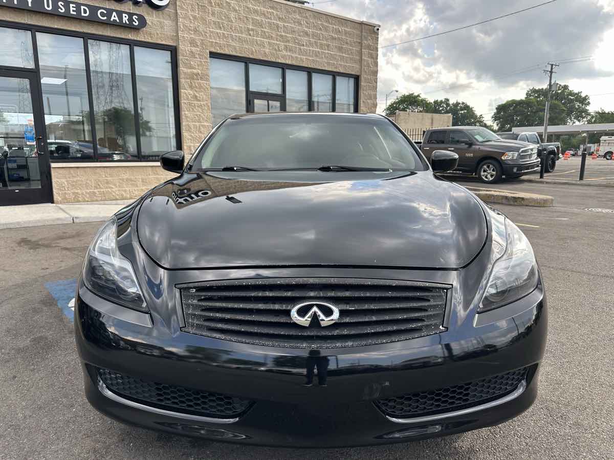 2009 Infiniti G37 Coupe x photo 2