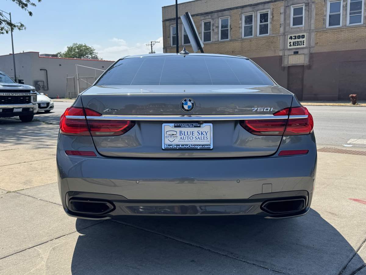 2016 Bmw 750i xDrive photo 4