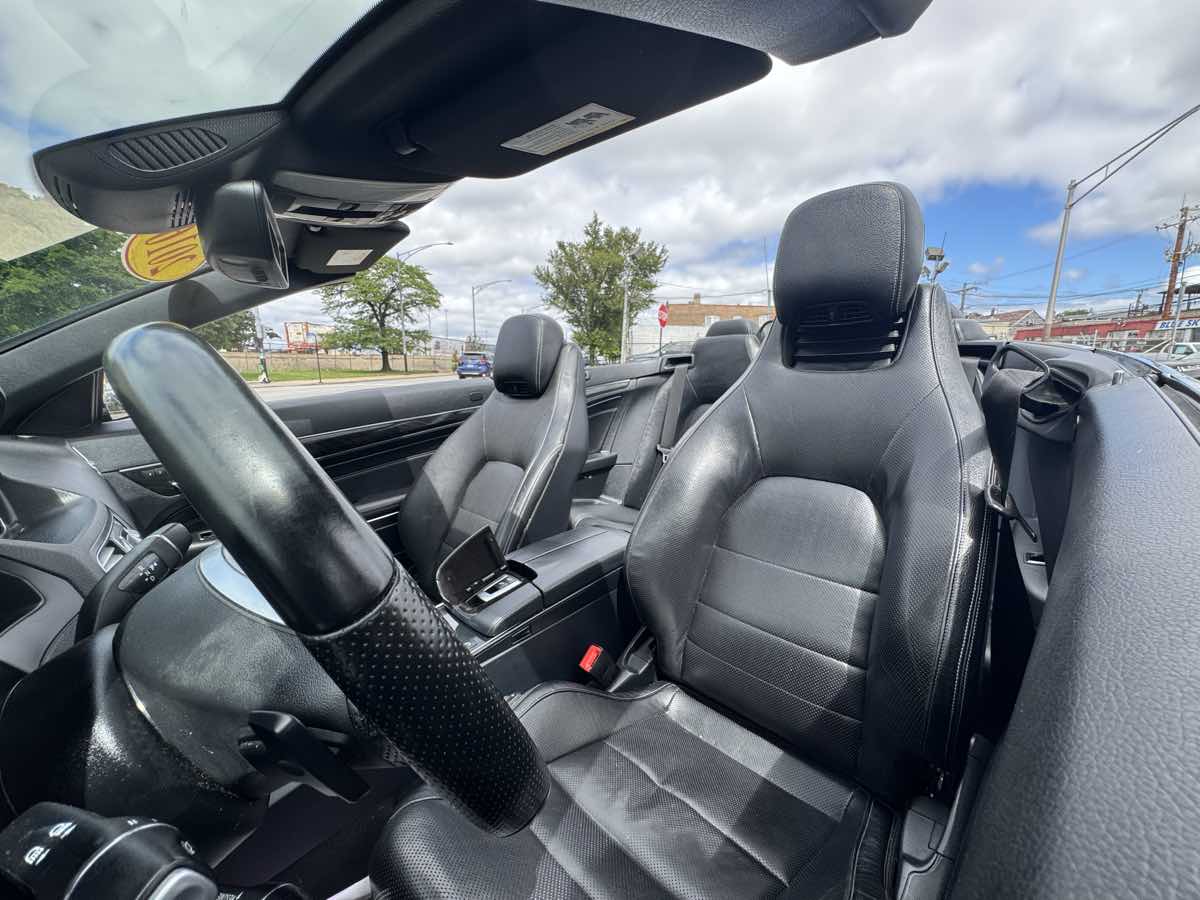 2016 Mercedes Benz E 550 Cabriolet photo 2