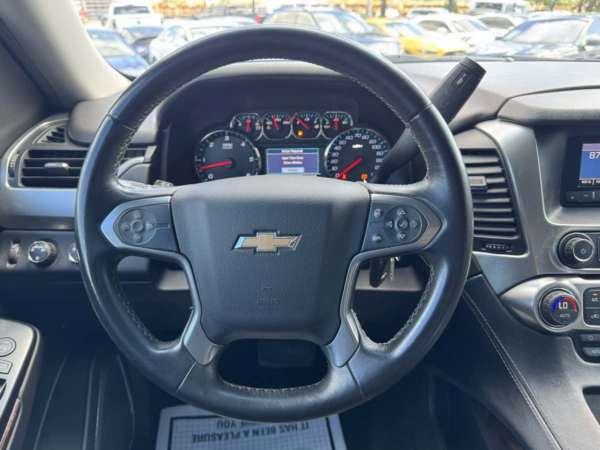 2015 Chevrolet Tahoe LS photo 12