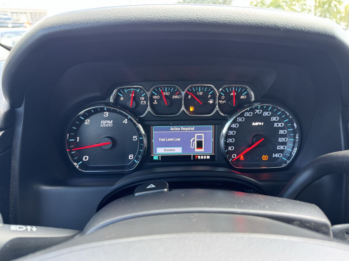 2015 Chevrolet Tahoe LS photo 13