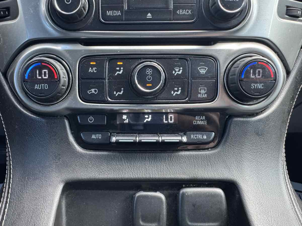 2015 Chevrolet Tahoe LS photo 18