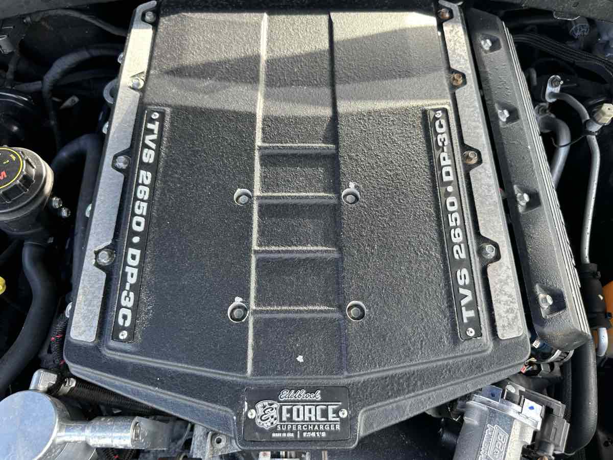 2016 Dodge Charger R/T Scat Pack photo 2