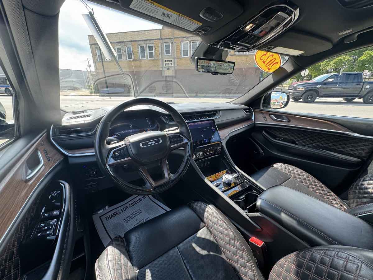 2023 Jeep Cherokee Summit Reserve 4xe photo 6