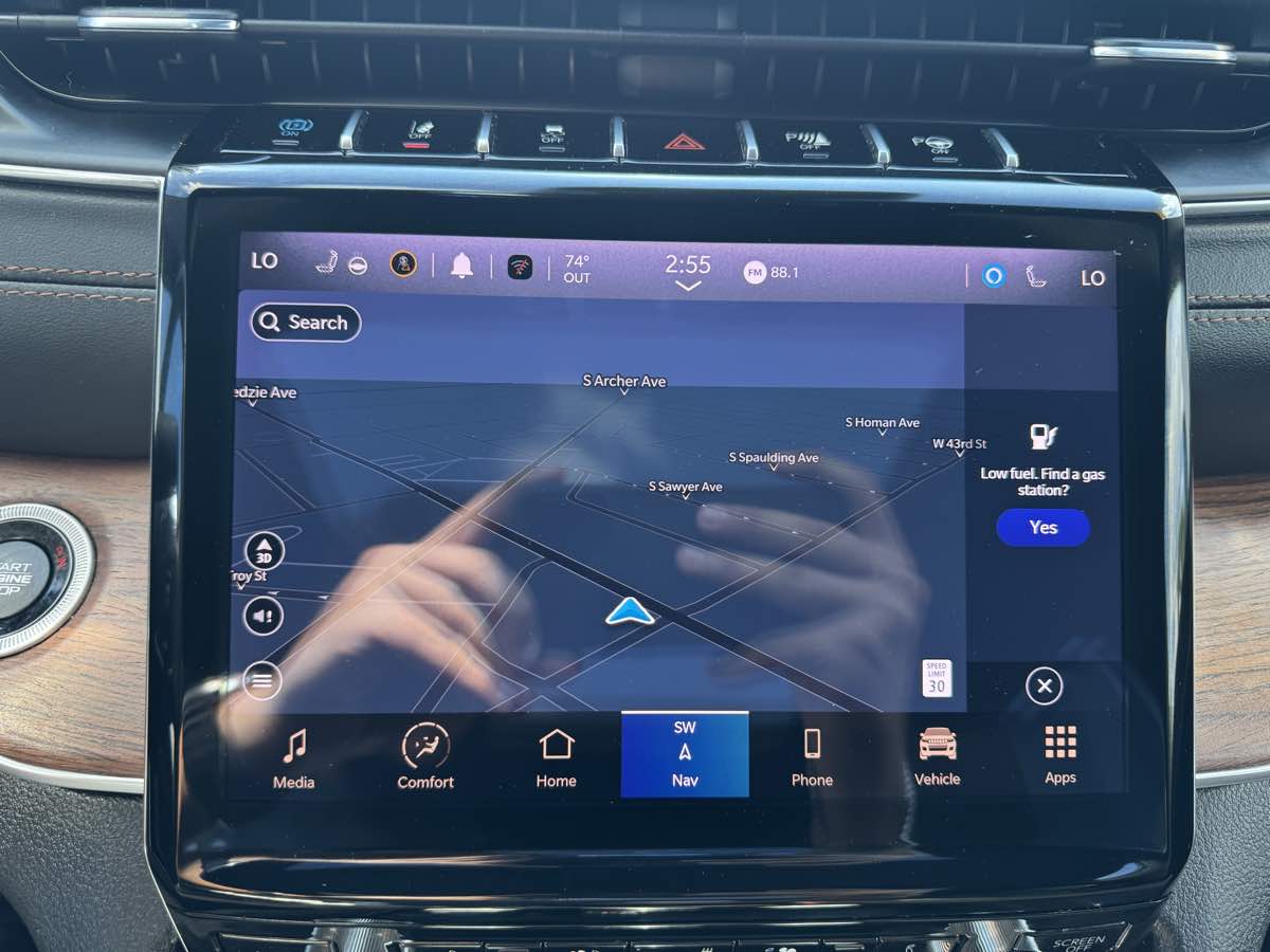 2023 Jeep Cherokee Summit Reserve 4xe photo 27