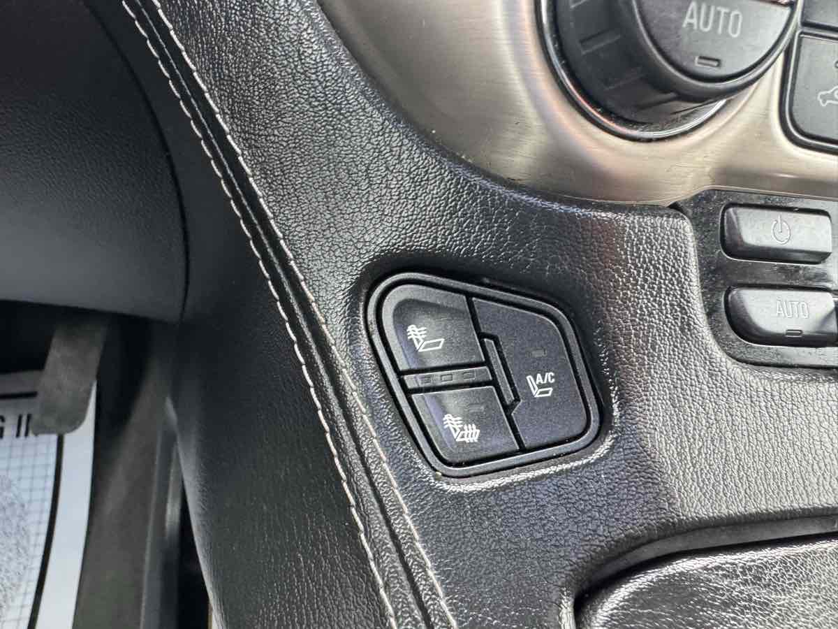 2015 Gmc Yukon Denali photo 20