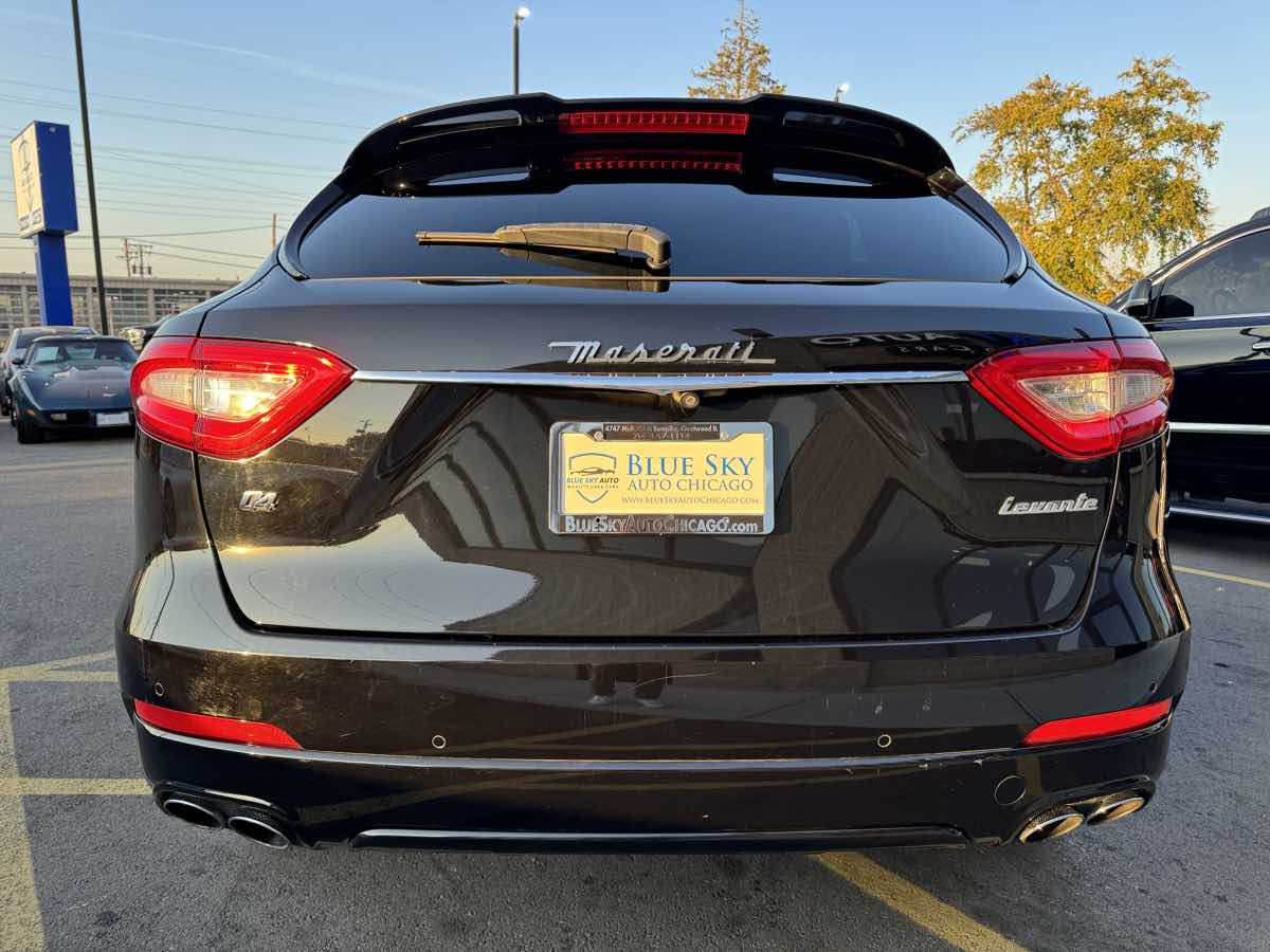 2018 Maserati Levante GranSport photo 4