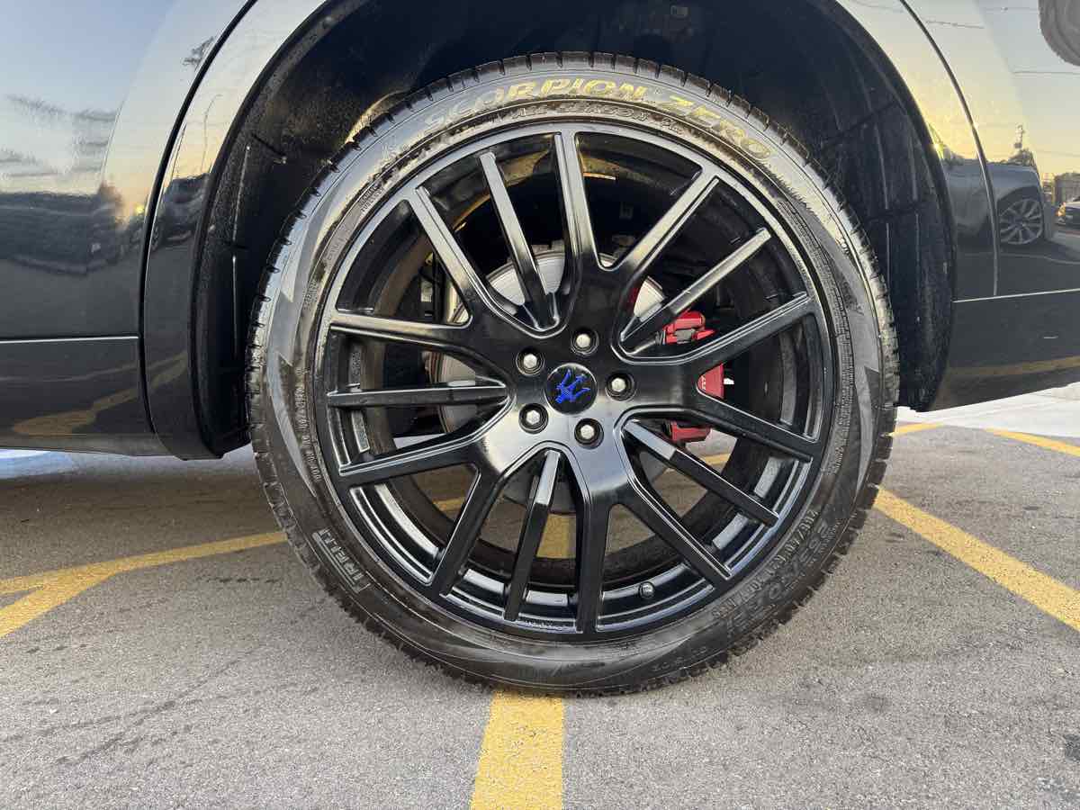 2018 Maserati Levante GranSport photo 7