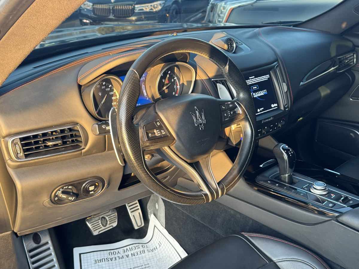 2018 Maserati Levante GranSport photo 9