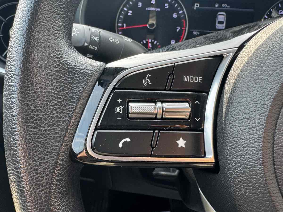 2022 Kia Forte FE LXS photo 23