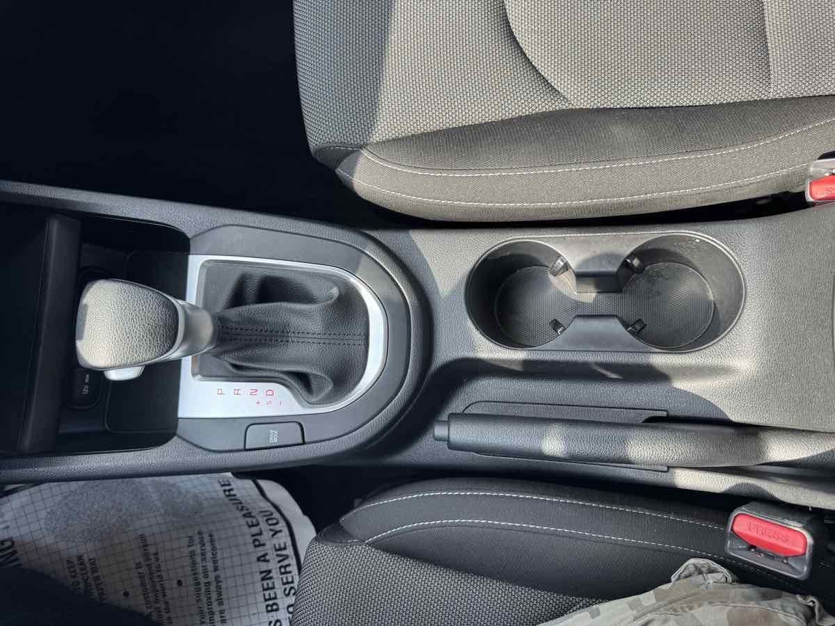2022 Kia Forte FE LXS photo 31