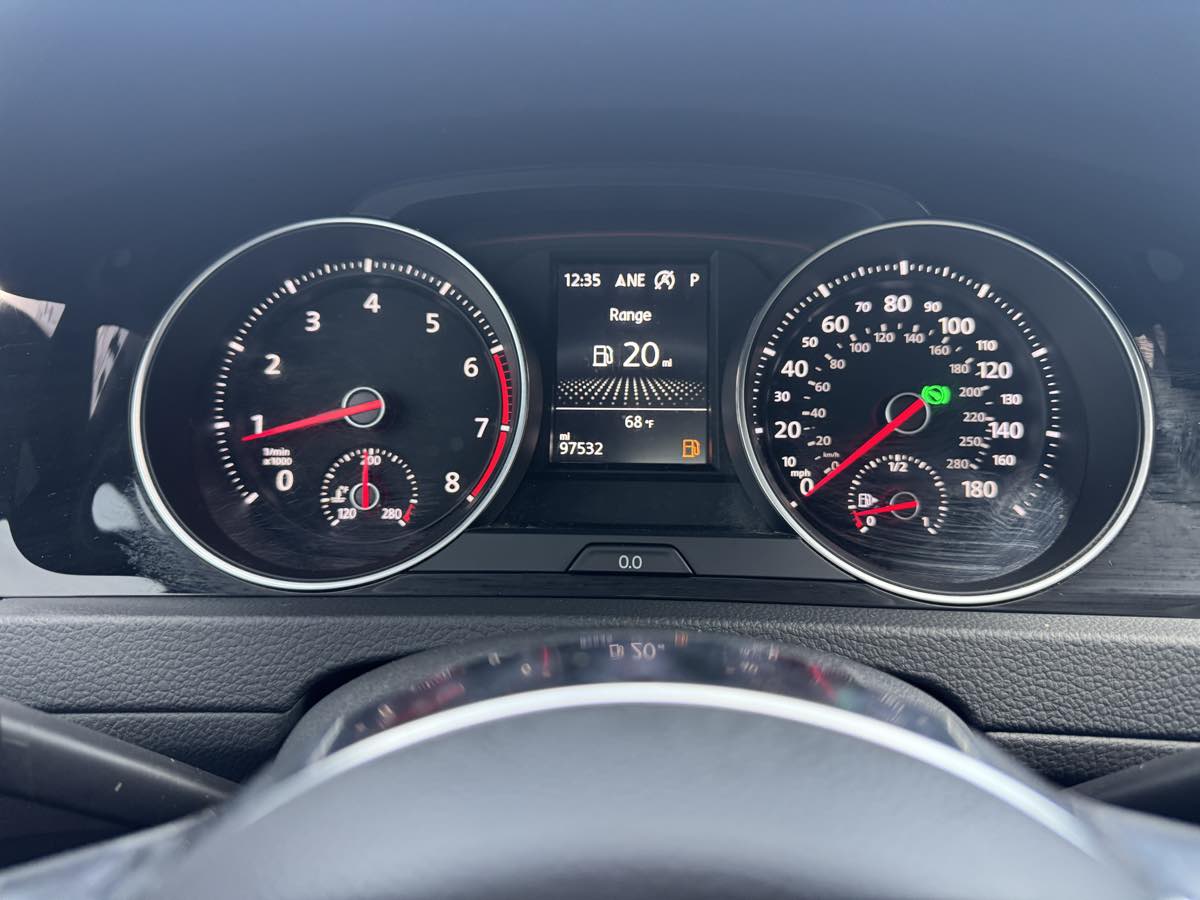 2019 Volkswagen Golf GTI Rabbit SE Autobahn photo 11
