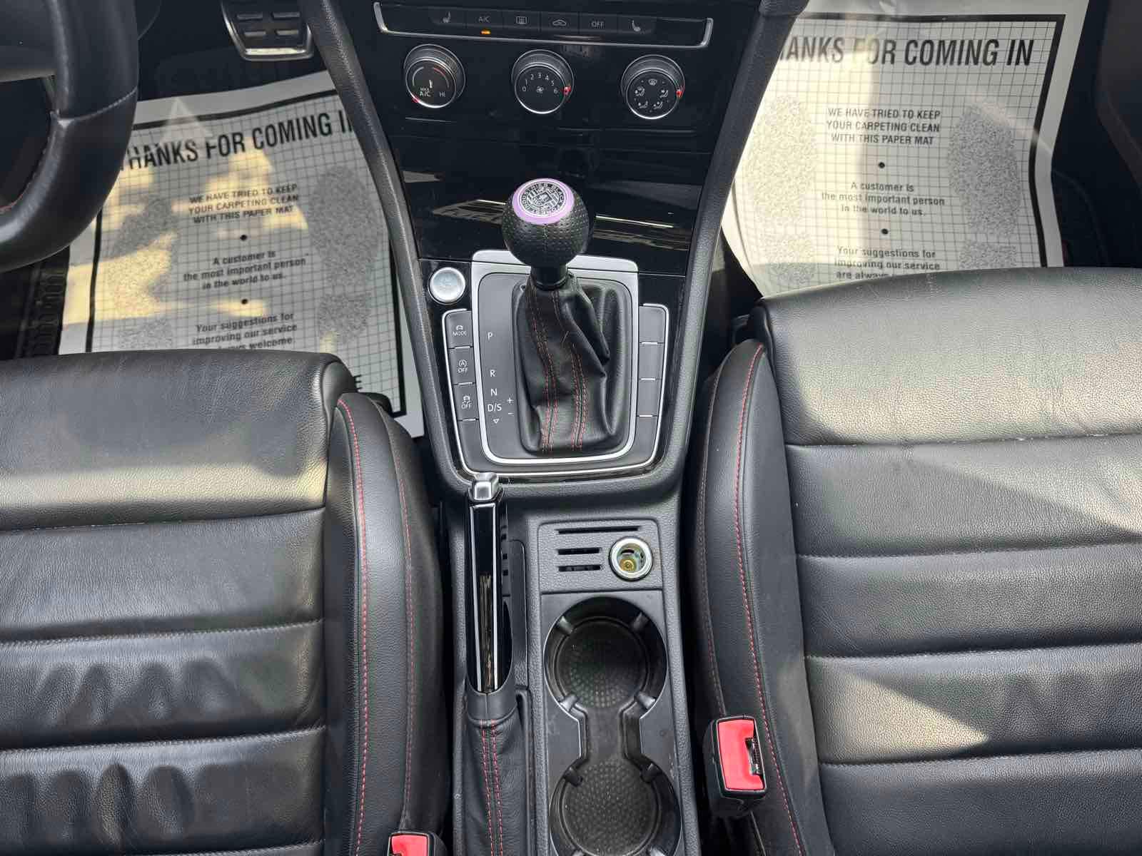 2019 Volkswagen Golf GTI Rabbit SE Autobahn photo 16