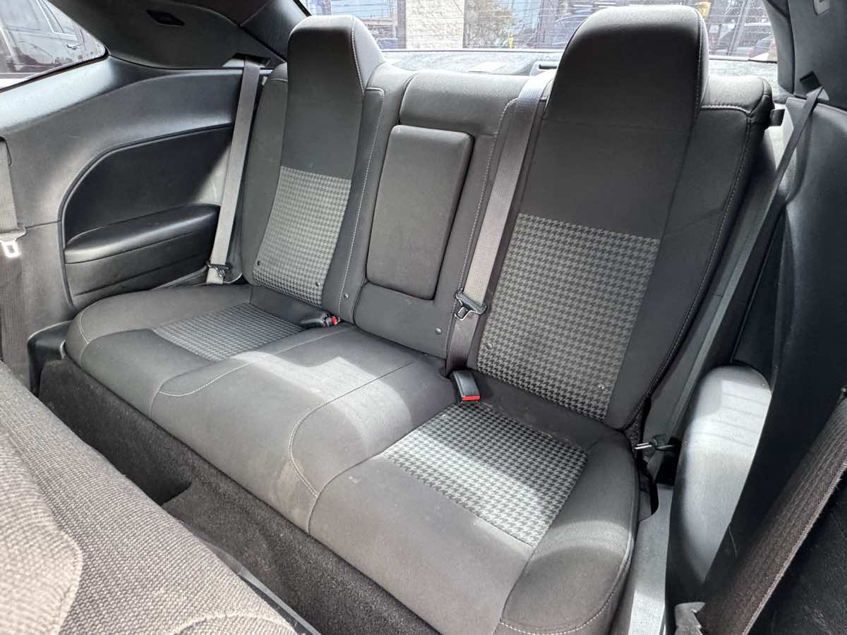 2019 Dodge Challenger R/T photo 27