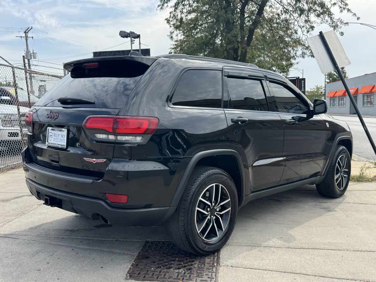 2021 Jeep Grand Cherokee Trailhawk photo 5