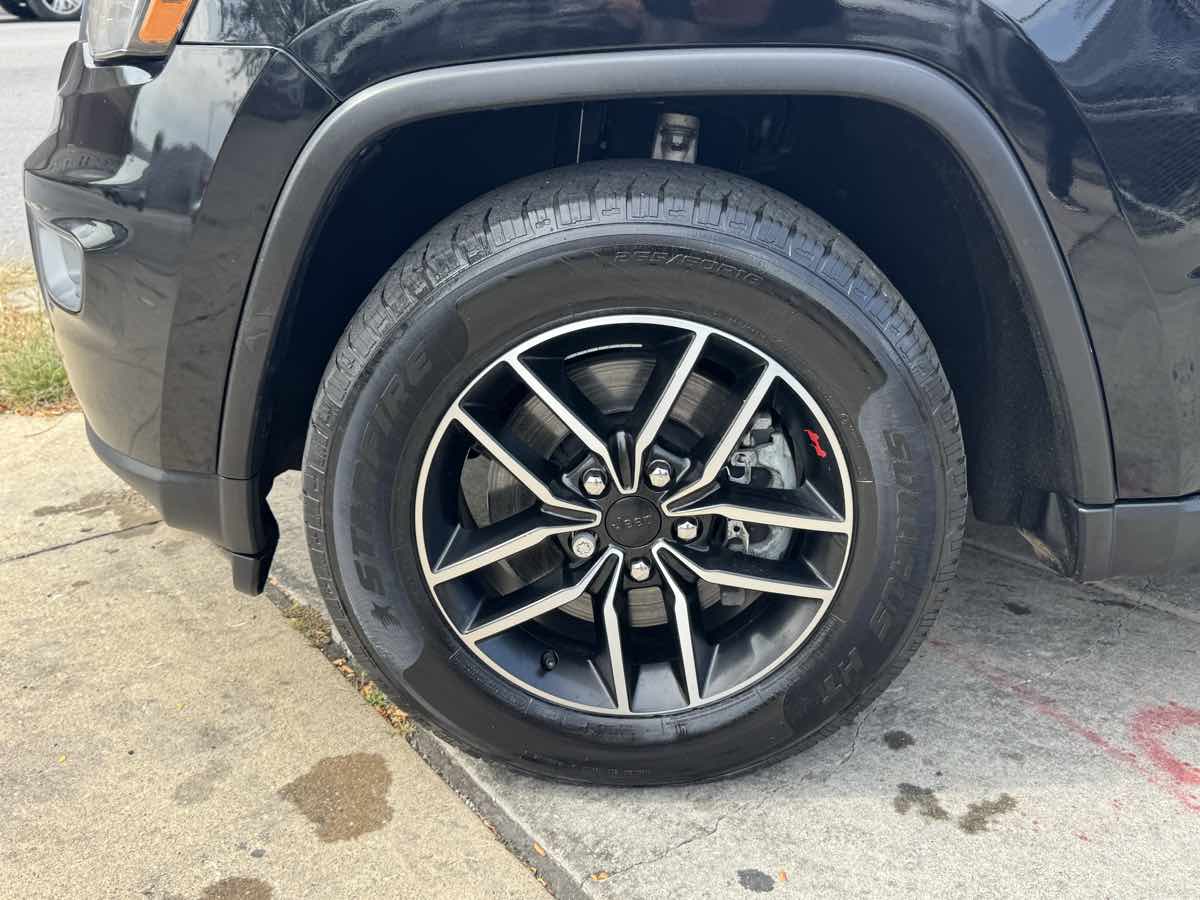 2021 Jeep Grand Cherokee Trailhawk photo 9