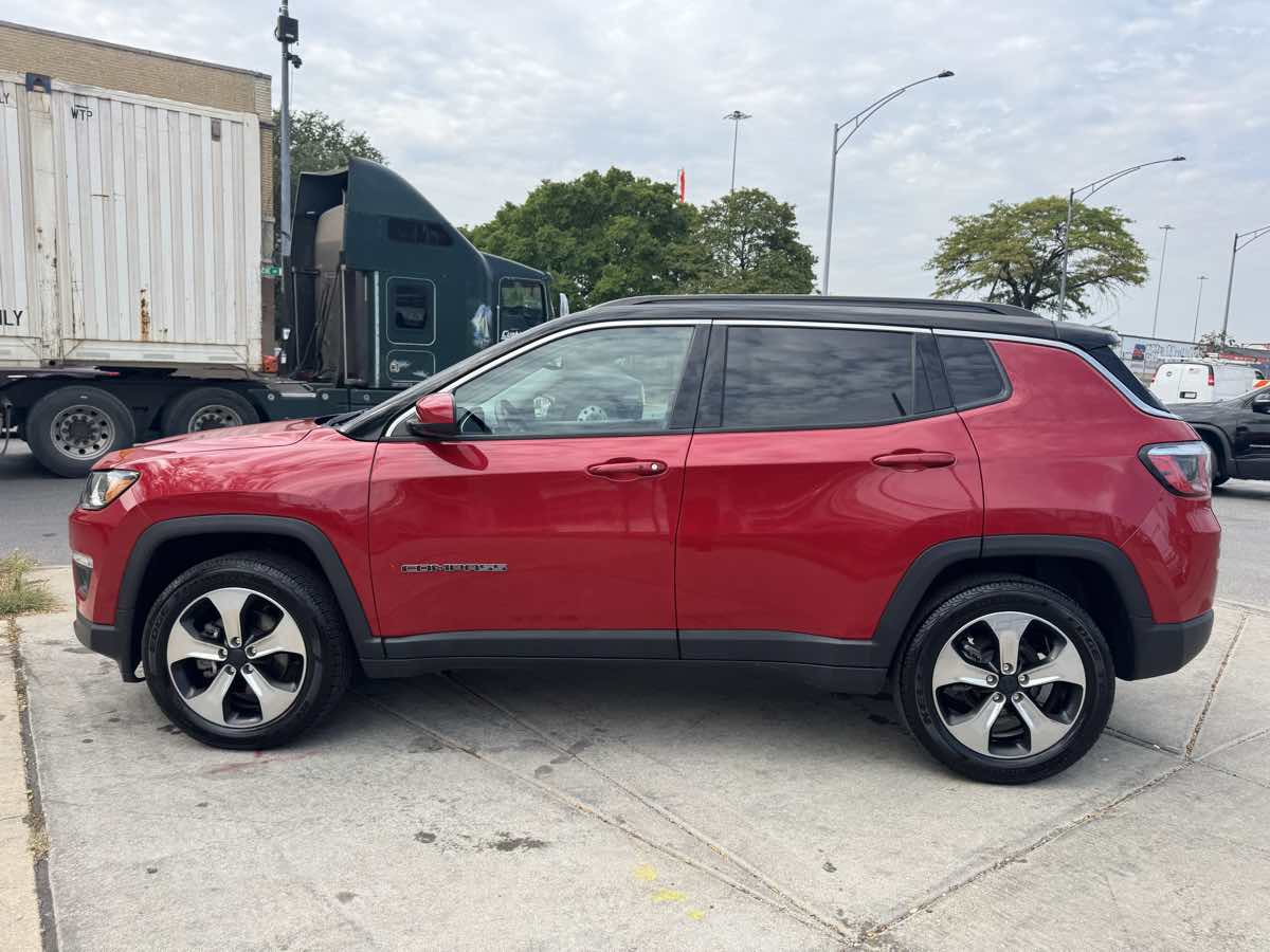 2018 Jeep Compass North Edition Latitude photo 8