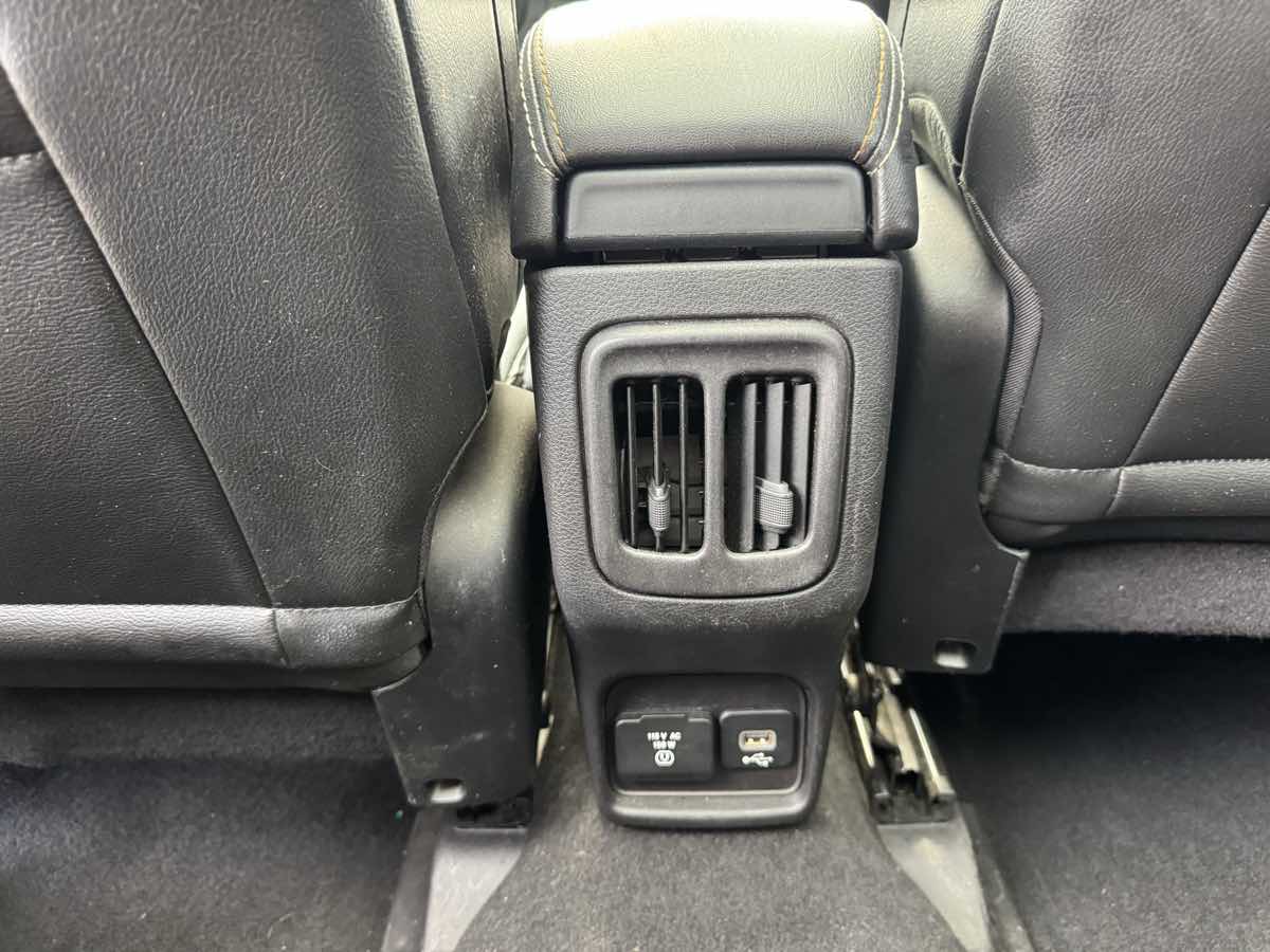 2018 Jeep Compass North Edition Latitude photo 18