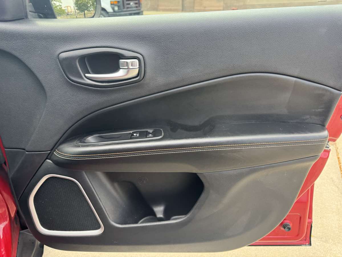 2018 Jeep Compass North Edition Latitude photo 21