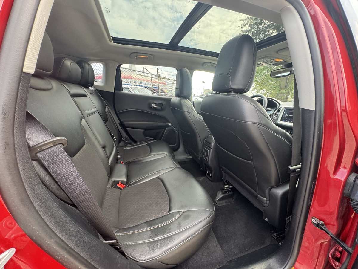 2018 Jeep Compass North Edition Latitude photo 24