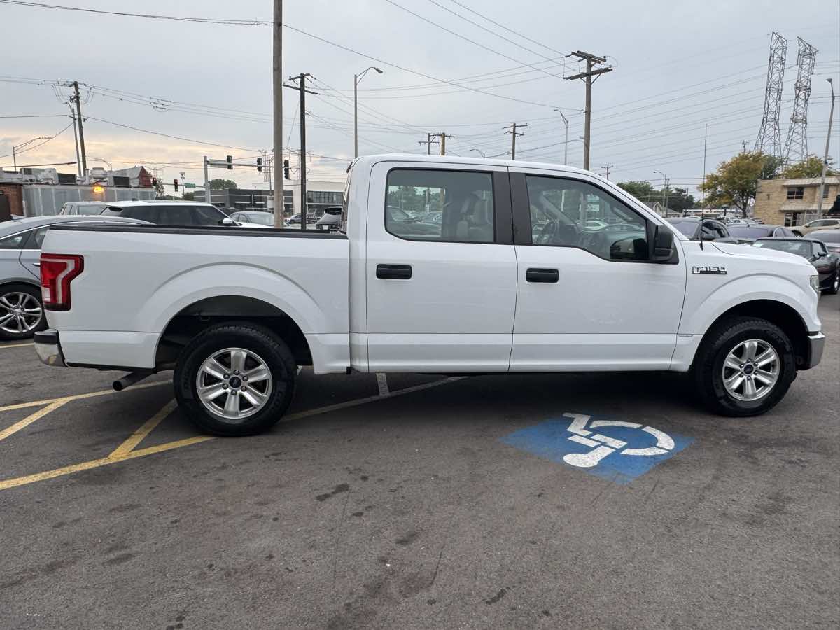 2015 Ford F-150 XL photo 4