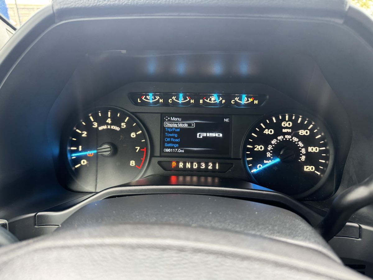2015 Ford F-150 XL photo 12