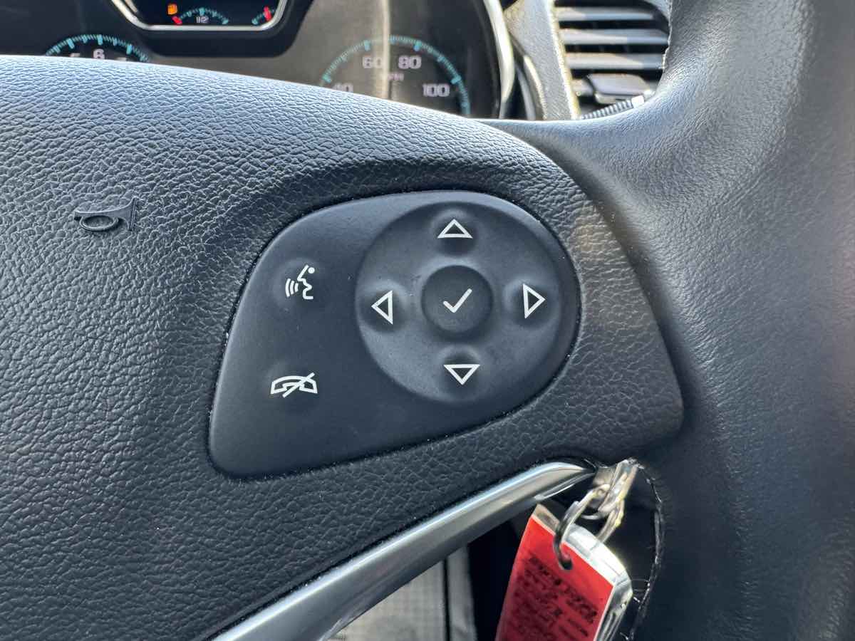 2014 Chevrolet Impala 2LT photo 15