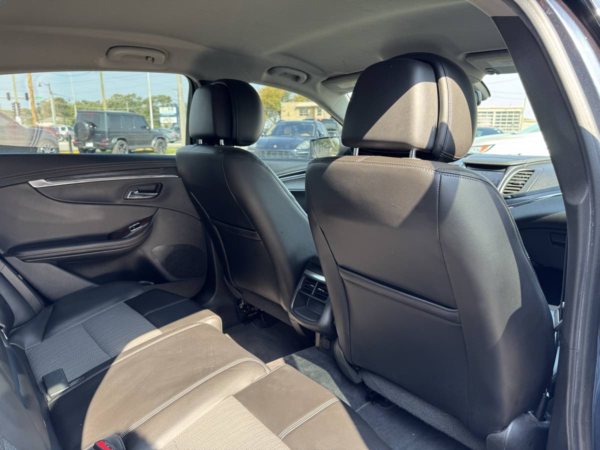 2014 Chevrolet Impala 2LT photo 30