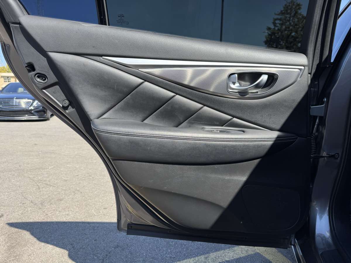 2014 Infiniti Q50 Premium photo 43