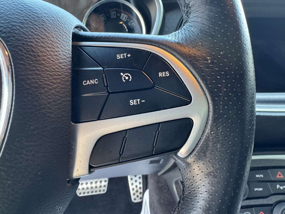 2018 Dodge Challenger R/T Plus photo 15