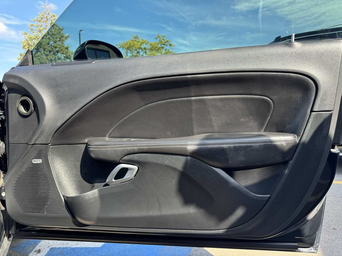 2018 Dodge Challenger R/T Plus photo 25
