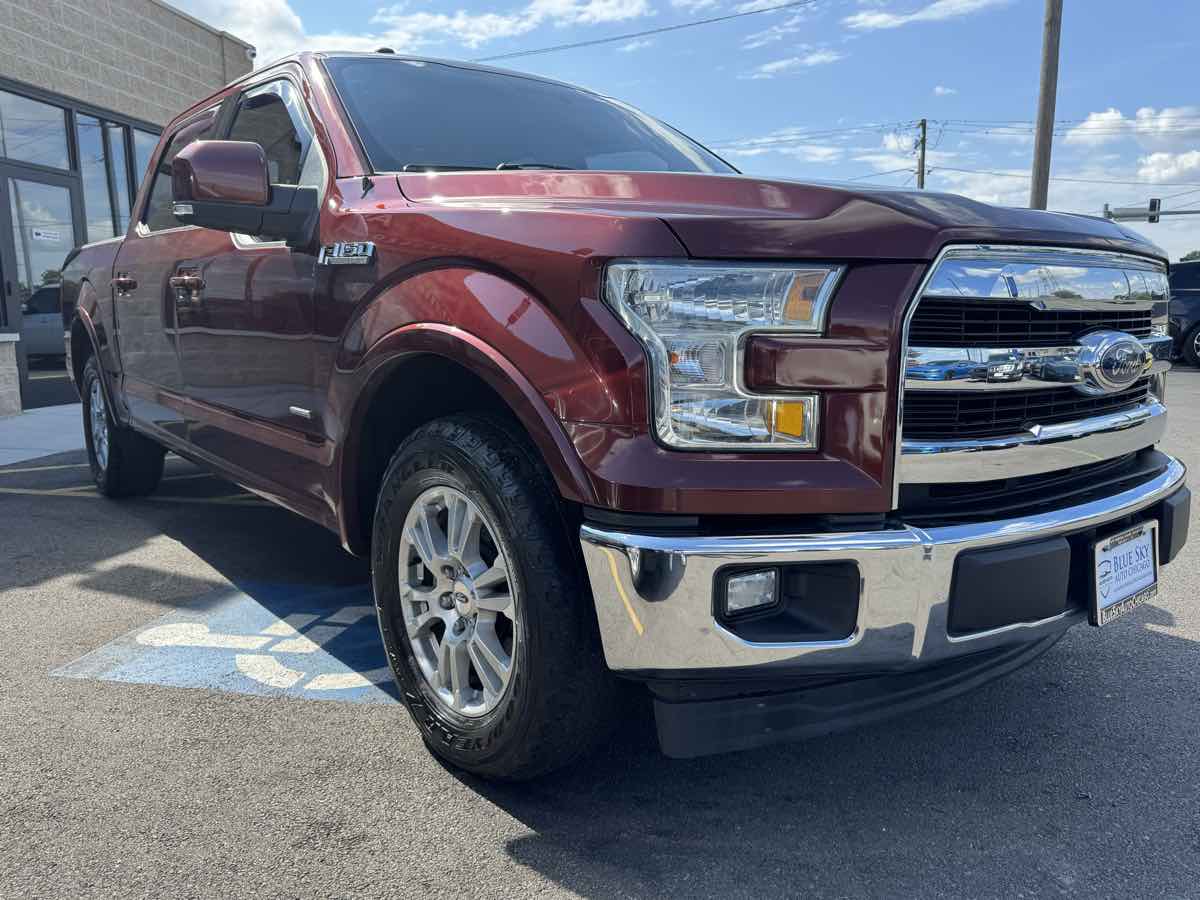 2017 Ford F-150 Lariat photo 3
