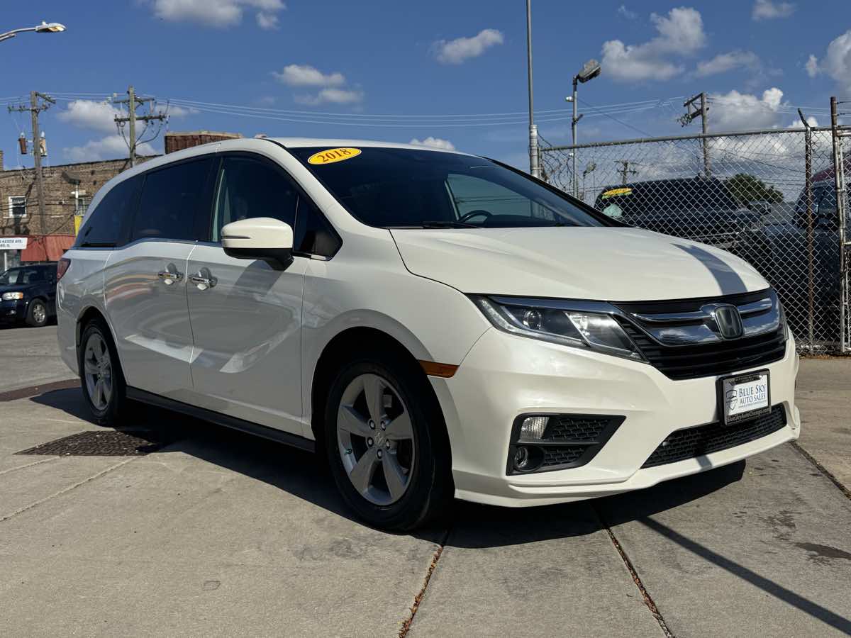 2018 Honda Odyssey EX-L photo 3