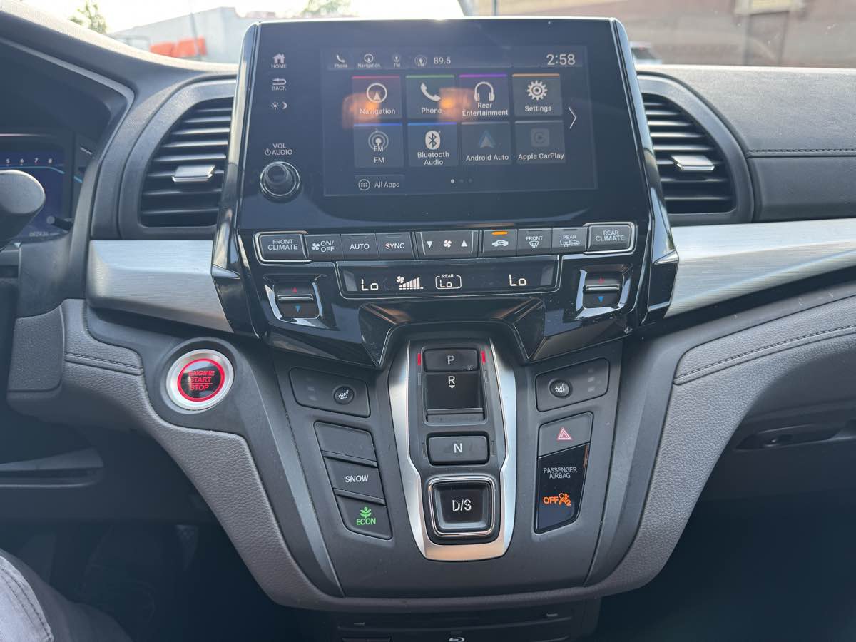 2018 Honda Odyssey EX-L photo 34