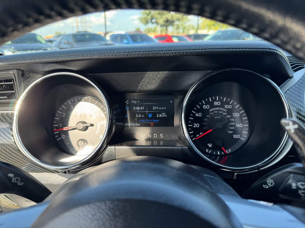 2016 Ford Mustang GT Premium photo 13