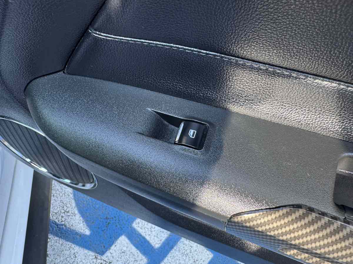 2016 Ford Mustang GT Premium photo 32