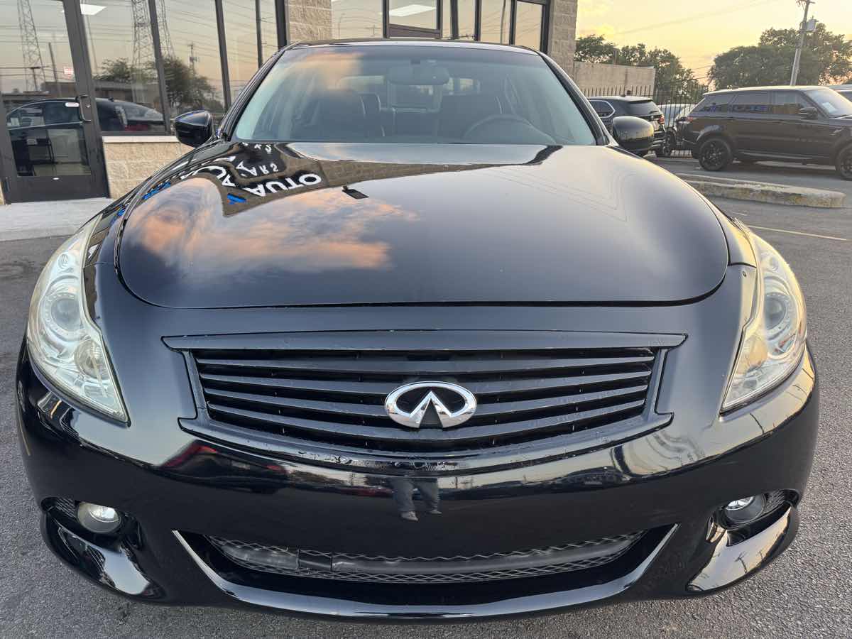 2011 Infiniti G37 x photo 2