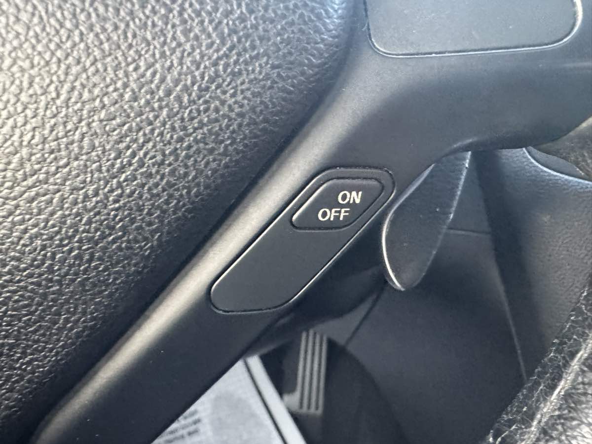 2011 Infiniti G37 x photo 16