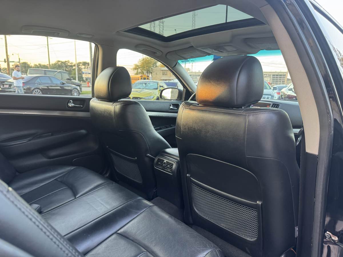 2011 Infiniti G37 x photo 36