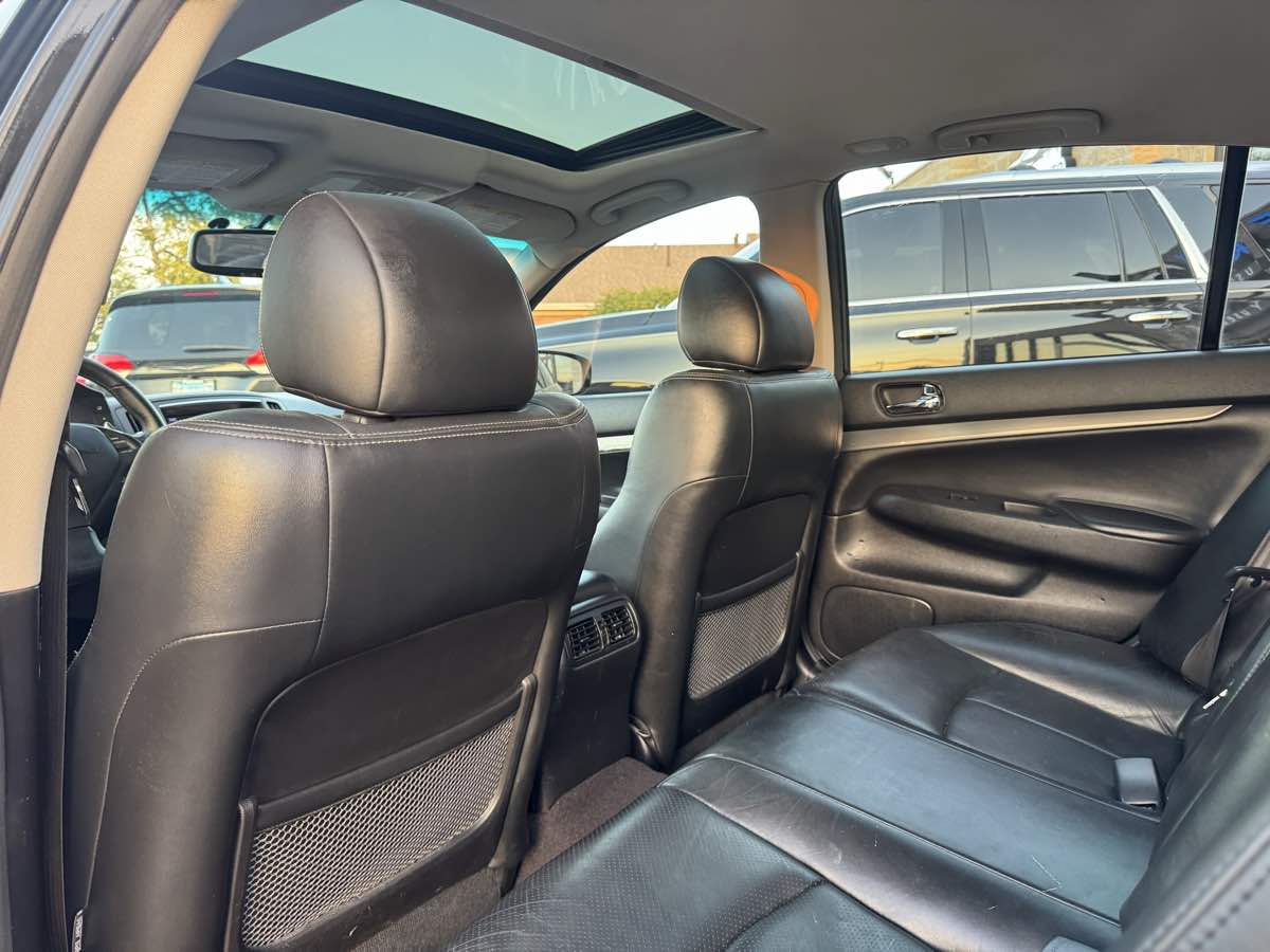 2011 Infiniti G37 x photo 40