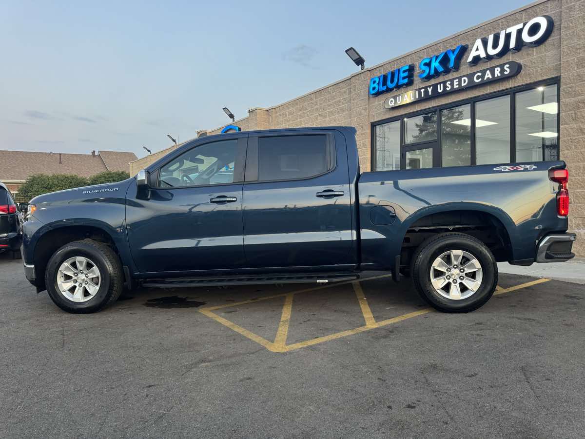 2022 Chevrolet Silverado 1500 LT photo 8