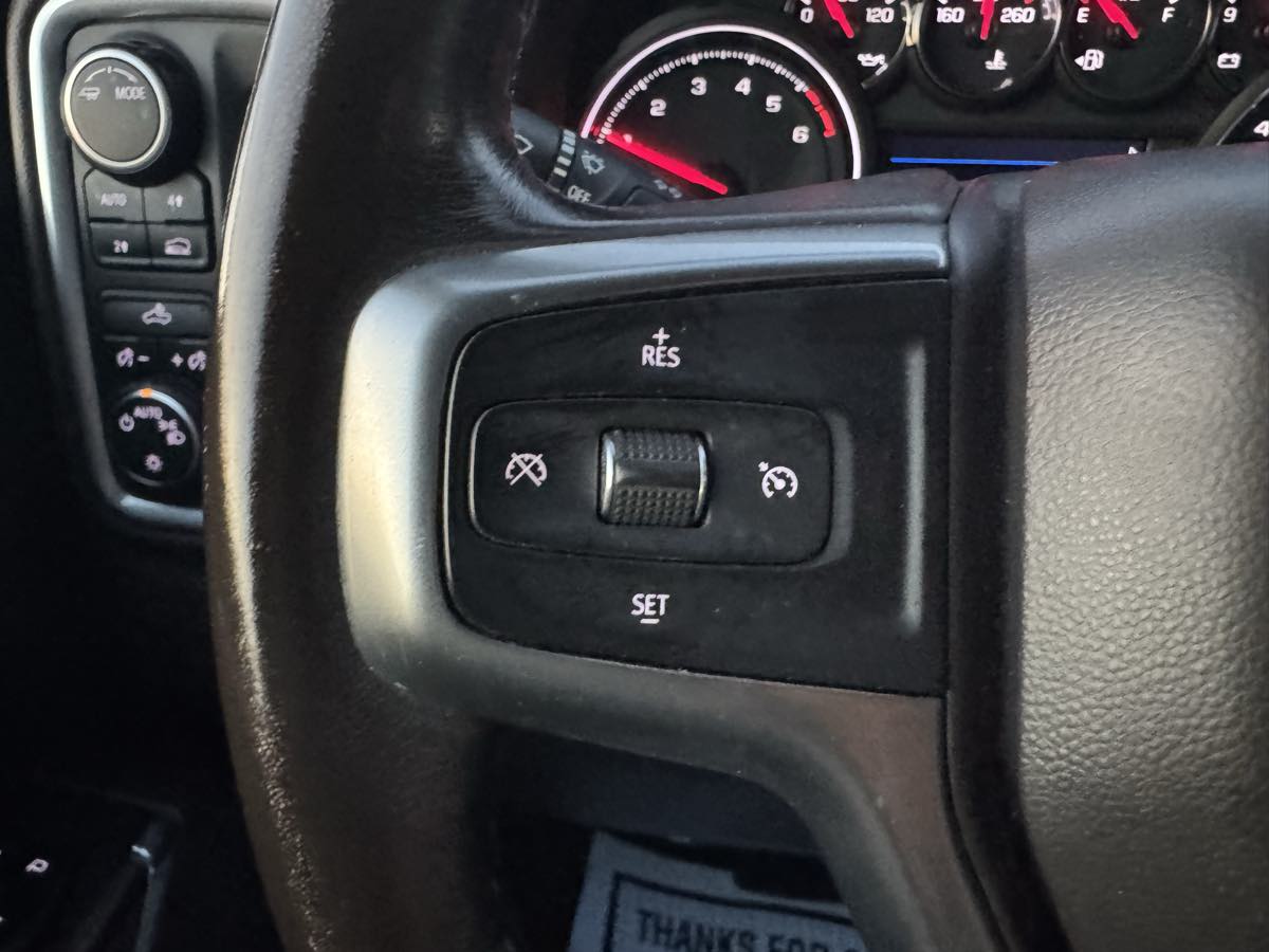 2022 Chevrolet Silverado 1500 LT photo 14
